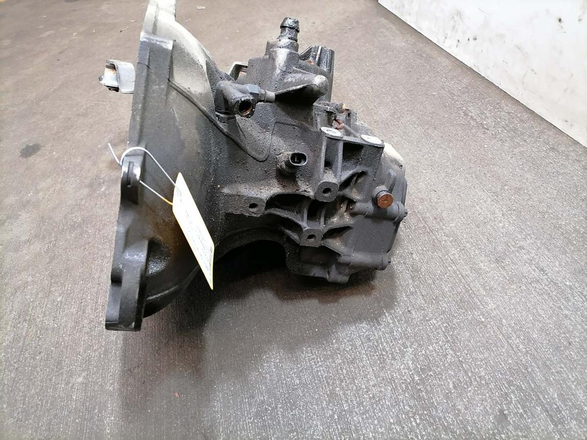 Opel Corsa D original M24 5 Gang Schaltgetriebe 1.0 44kw BJ08